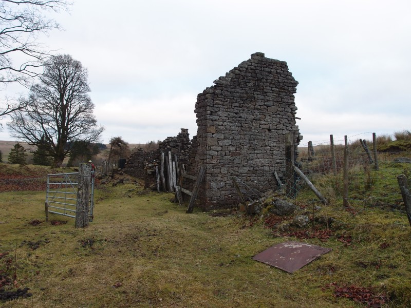PC011944.JPG - Mine shop.