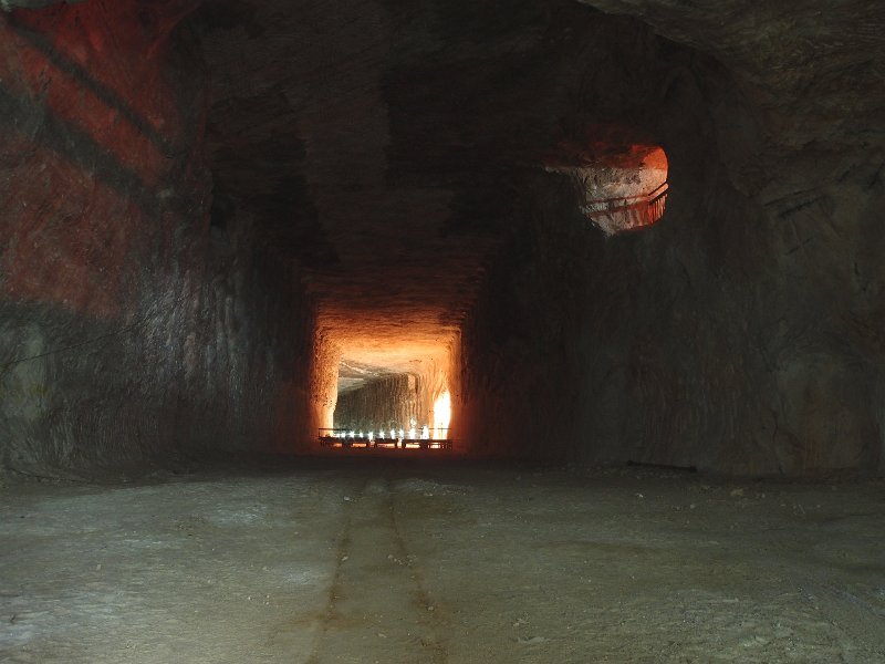 P5200662.jpg - View of the gallery from the other side of the stage. This gives an idea of the length of it.