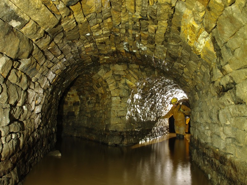 P5181013.JPG - Junction on Middlecleugh North Vein level.