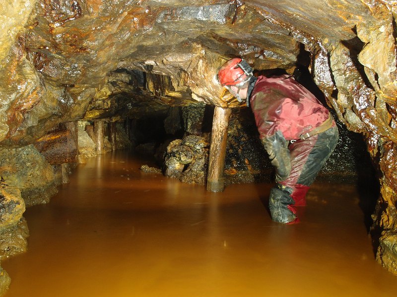 P6123850.JPG - The way on.