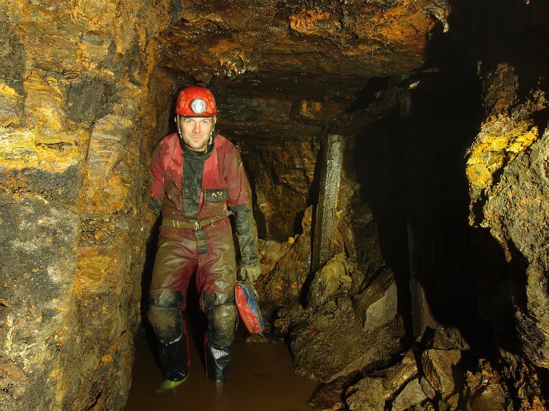 P6123879.JPG - Finally getting towards the entrance.