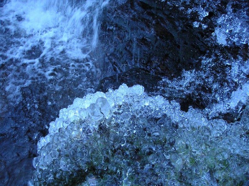 PICT0312.JPG - Ice formations at the waterfall.