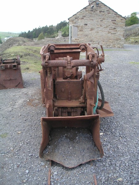 nsf_elmco08.jpg - Elmco rocker shovel.