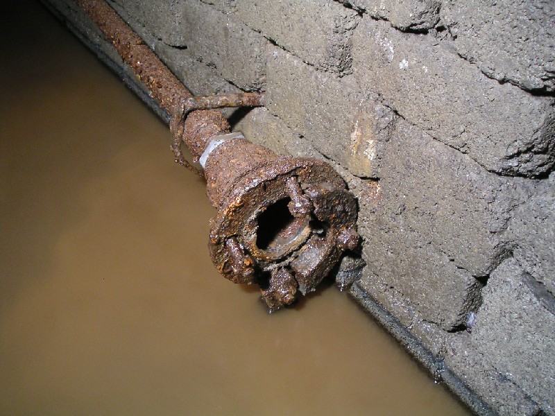 04nh_reducerflange.jpg - Pipe reducer.