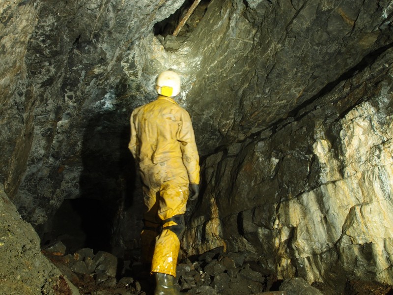 PC191675.JPG - Just above the Nentsberry Haggs Vein level, looking up into the rise that gains access to the stope in the Great Limestone.
