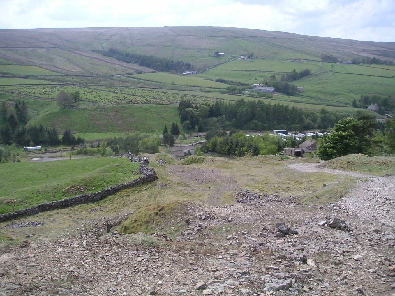 h_lookingdwnhaggsbank.jpg - Looking down Haggs Bank.
