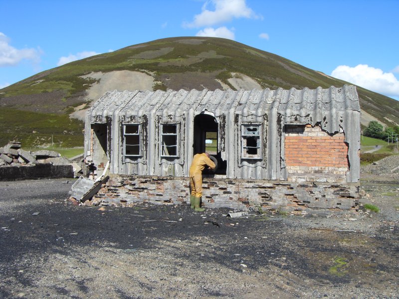 ngsf_building1.jpg - New Glencrieff Mine buildings. From a plan of G Downs - Rose report on New Glencrieff, this could well be the site offices.