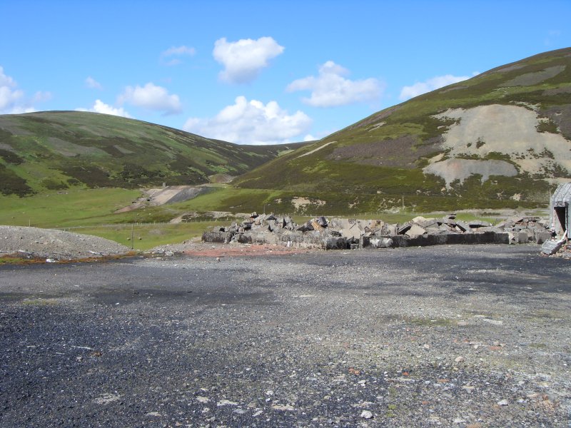 ngsf_demolishedbuilding.jpg - New Glencrieff Mine buildings. Demolished Canteen, Blacksmiths and Stores.