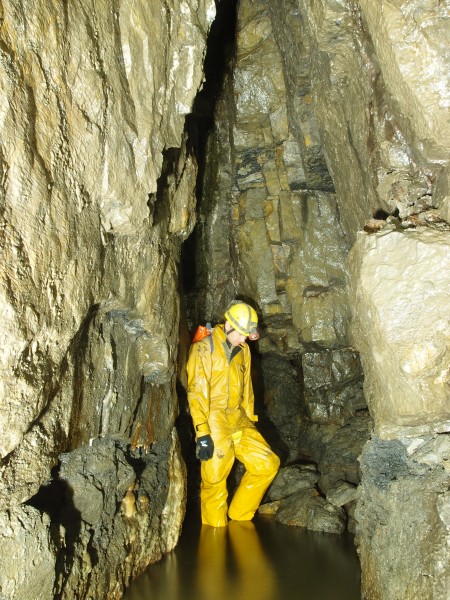 P8311027.JPG - Stope and end of the road.