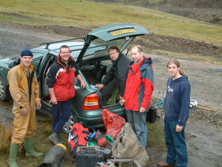 winchtesting50mkarli_shaft_8.jpg - The Nenthead Winch team, would you trust your life to them?