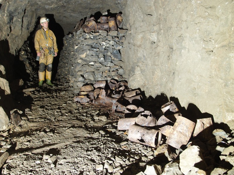 P2118045.JPG - Explosive tins.