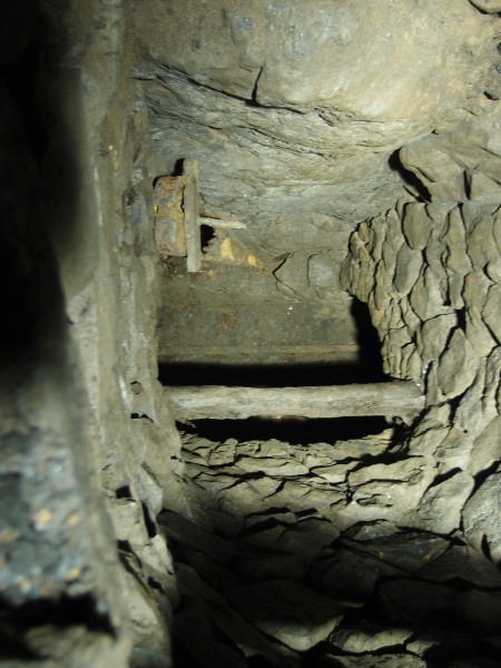 P2118084.JPG - Looking down into a hopper from the Great Limestone.