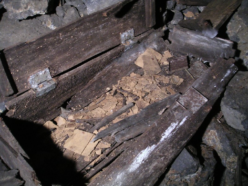 rg_psf_explosivesbox2.jpg - Inside one of the explosive boxes. The box appears to be in good condition with all these remains in them, but the next picture shows what the box looked like 10 or so years ago...