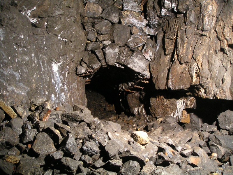 rg_psf_levelunderwhimsey_nw.jpg - One of the levels in the flat which passes under the Whimsey Sump.