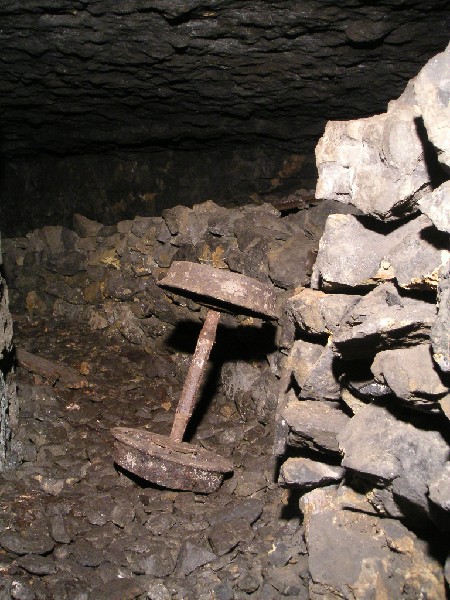 rg_psf_wheels.jpg - Another set of wheels in the flat.