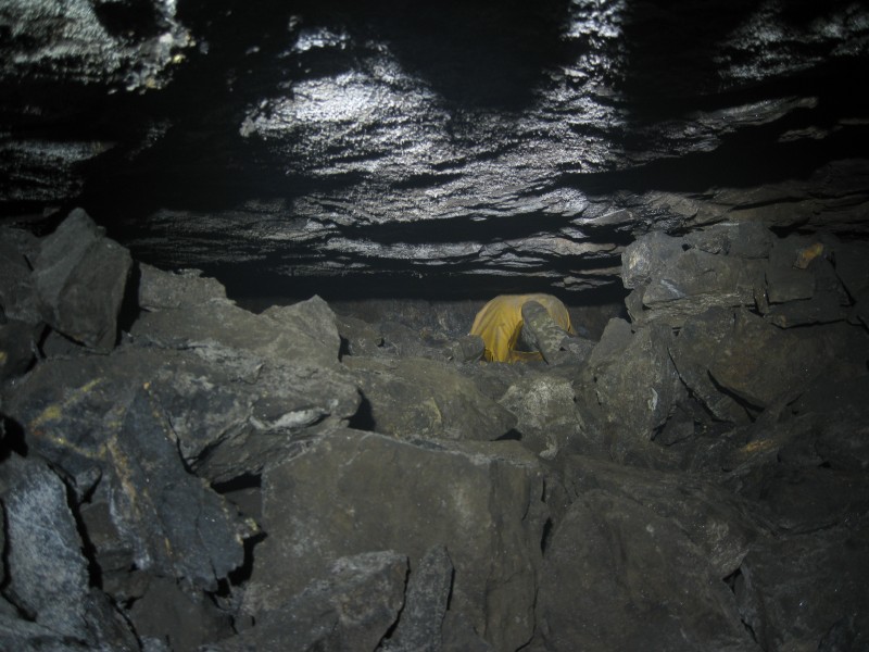 IMG_2670.jpg - Pete having a crawl on top of deads.