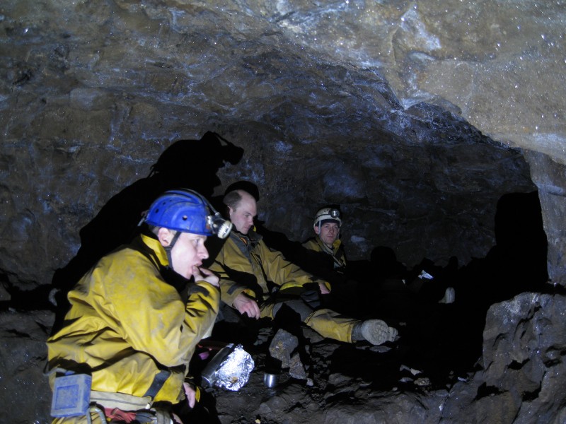 IMG_2688.jpg - Lunch in a small flat, eastern side of the North String.
