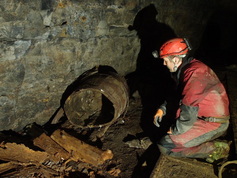 PC043097.JPG - Barrel on Rampgill Vein.