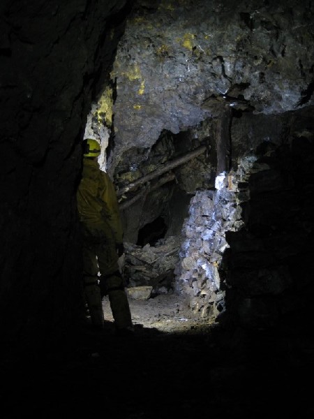 IMG_2254.jpg - View down the stope on the east side.