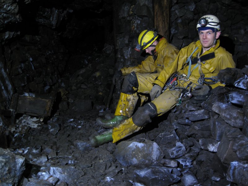 IMG_2268.jpg - At the nest site.