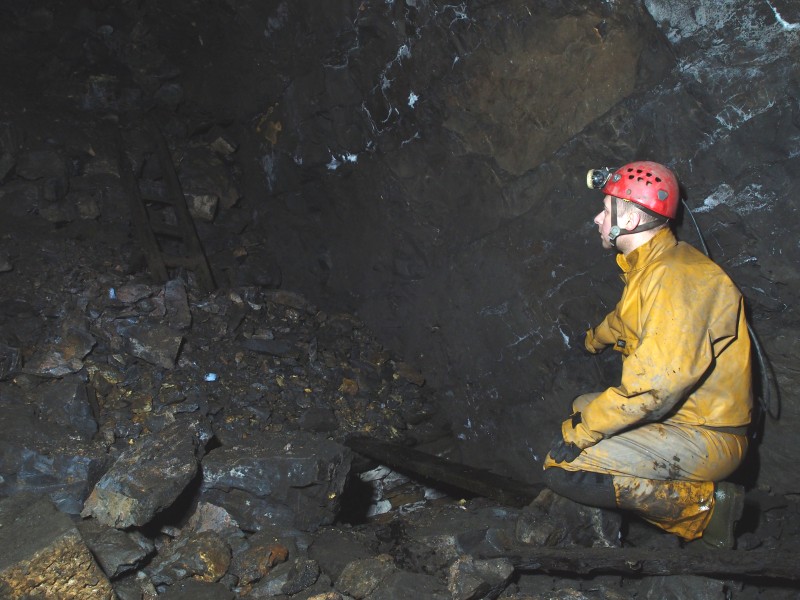P1061456.JPG - Hopper top in workings above the Rampgill Sun Vein, between the crosscut to it and Patterdale Vein.
