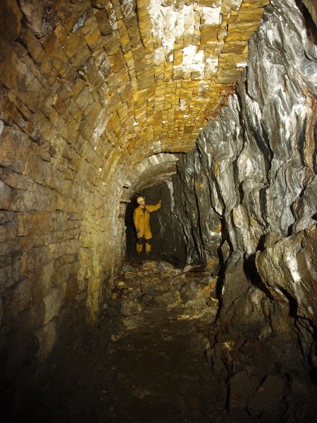 P1061463.JPG - Level along Rampgill Sun Vein, between the crosscut to it and Patterdale Vein.