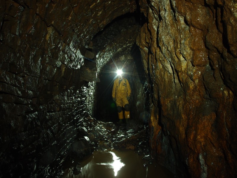 P1061467.JPG - Rampgill Sun Vein, east of the crosscut.