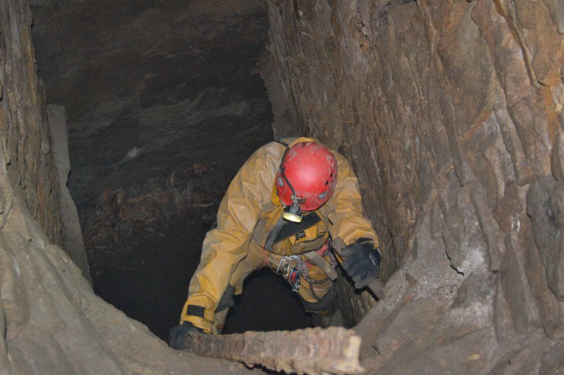 DSC_0650.JPG - Climbing up a rise near the final fall.