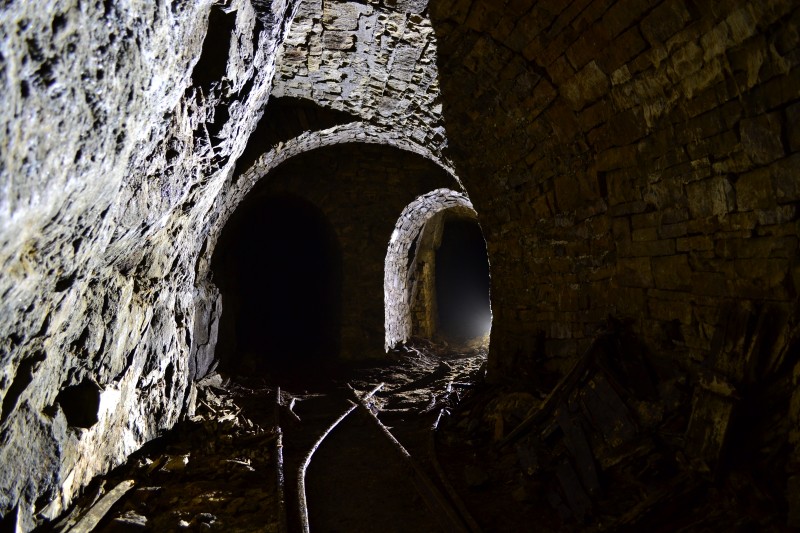 DSC_0692.JPG - Lighting effects 2, last junction, Rampgil least end.