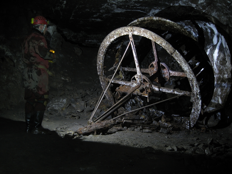 IMG_5328.JPG - The Scaleburn Horse Gin located at the Low Borehole Sump.