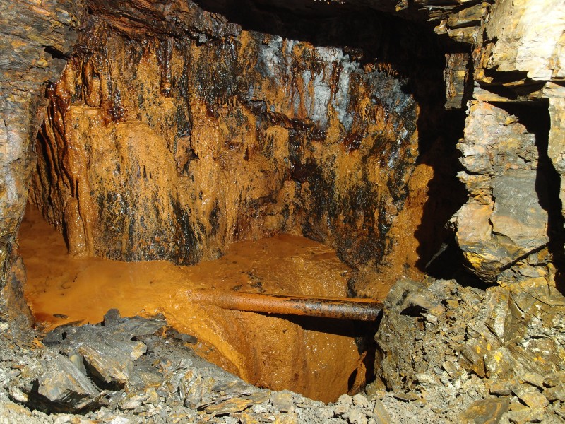 P8216651.JPG - The first sump on the Pattinson Level crosscut.