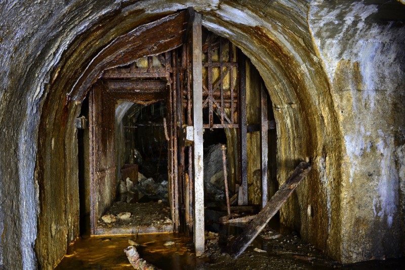 DSC_0873.JPG - Cage on No1 Shaft. Photo by Karli.