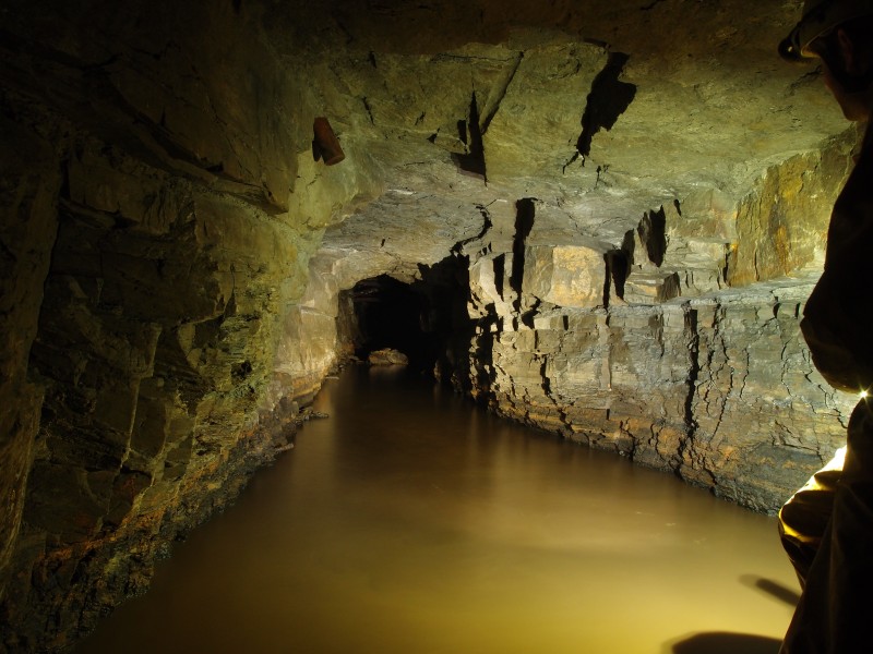 P5253109.JPG - Blackburn Level.