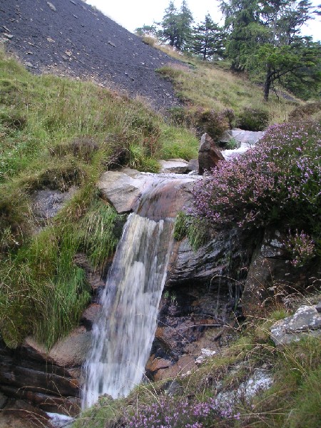 sbfirestone_gillgillburn2.jpg - A larger waterfall on Gillgill Burn.