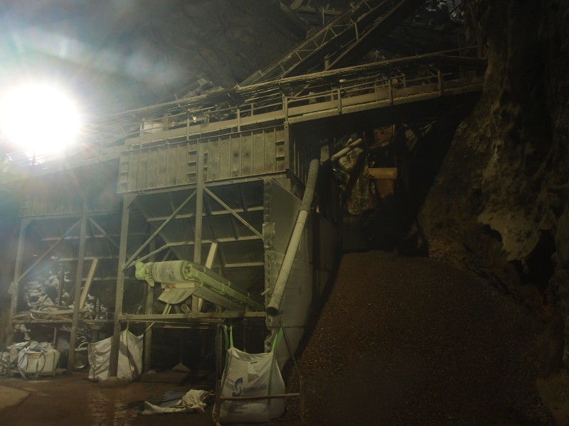 P6049393.JPG - Ore, ready to go from the spiral plant.