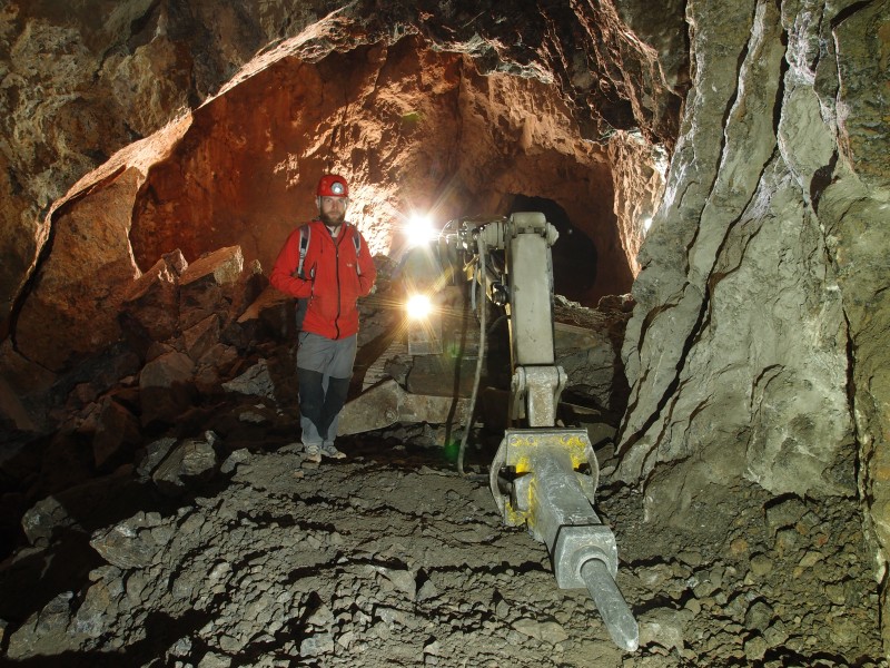 P6049403.JPG - The chipper.