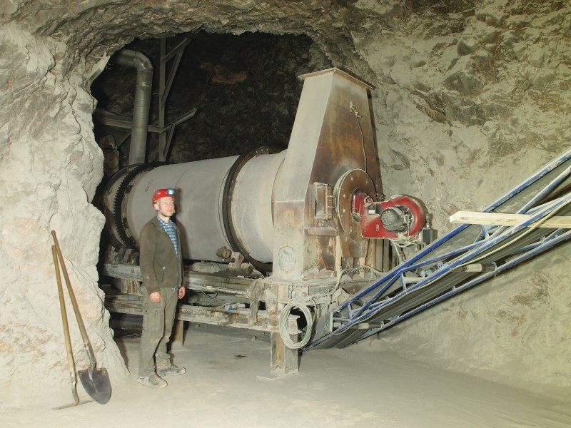 P6049428.JPG - One of the ore driers.