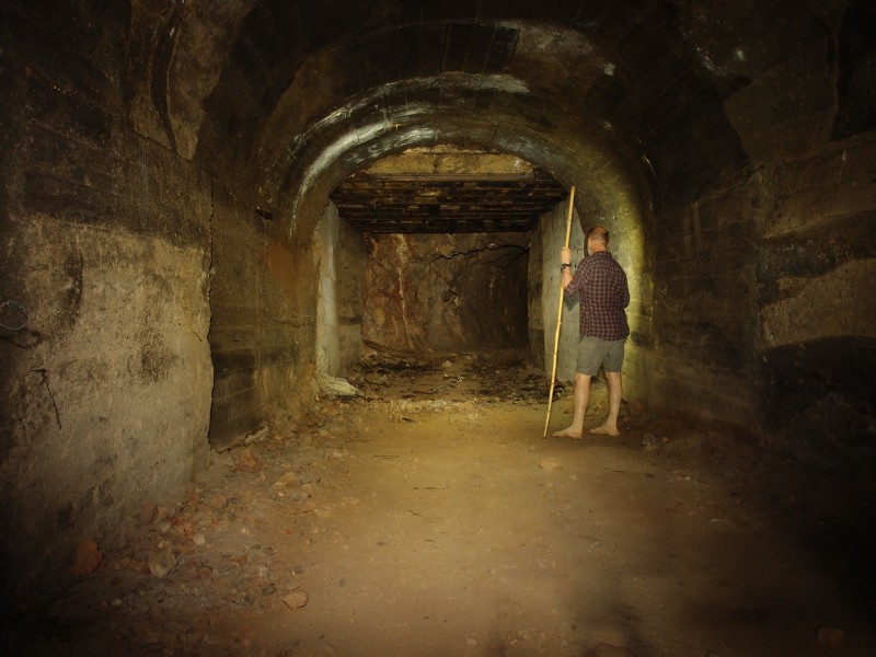 P6067749.JPG - Concrete arching, followed by steel roof.