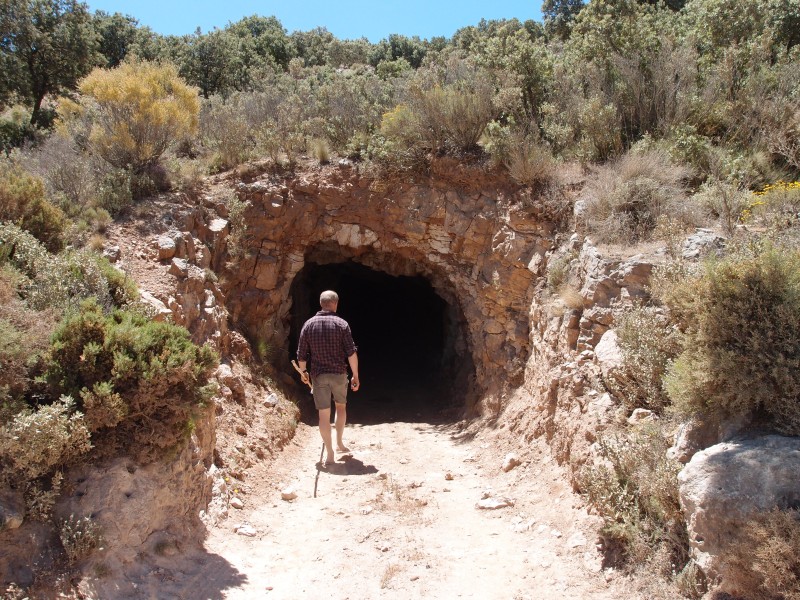 P6067807.JPG - The fifth adit. 'Freezing' air blowing out and plenty of engine fumes.