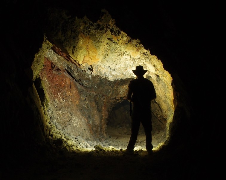 sil5thadit.jpg - Fifth adit level.