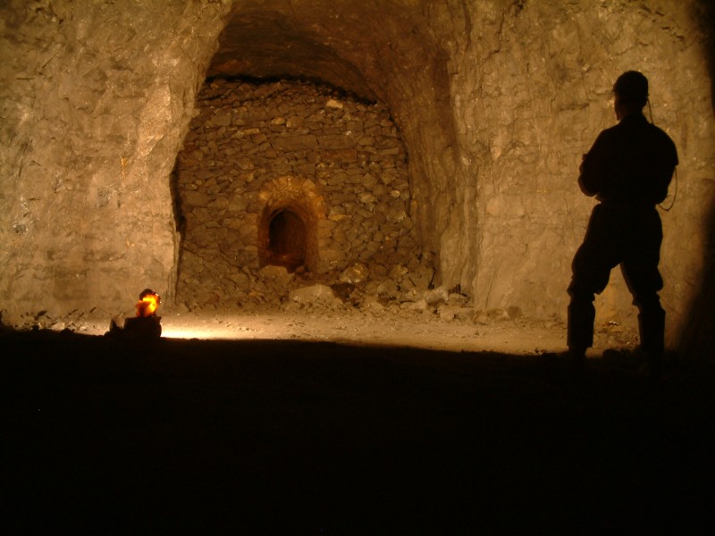 sc_letterbox_echo_cham_exit2.jpg - Looking towards the entrance / exit of the Echo Chamber.