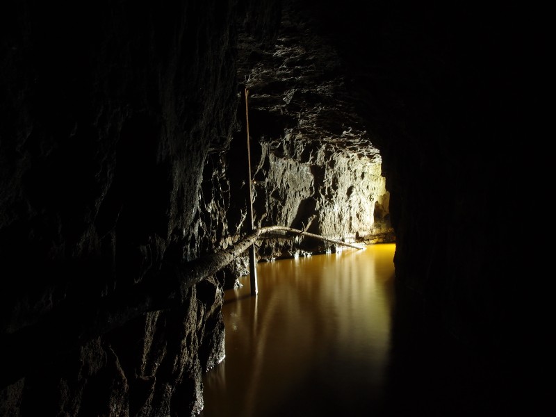 P7242979.JPG - Air pipe on the New Cross Vein.