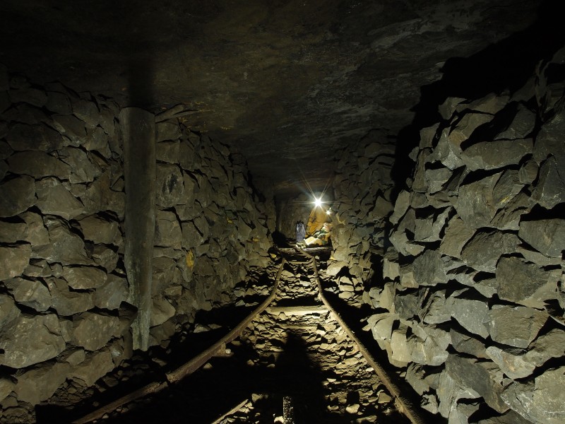 P7246277.JPG - At the junction with Incline Flats and the High Zinc Flat split.