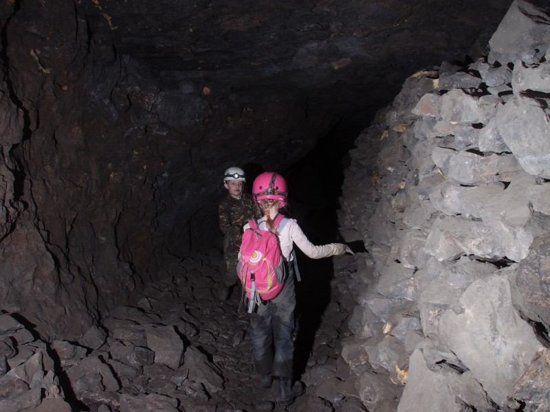 PC306937.JPG - Pack walling, Northend Flats.