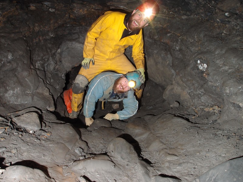 P2200855.JPG - Slippery slope - two not rights or big bears?