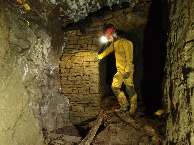 PC028636.JPG - The first sump we came to on the Middlecleugh North Vein with the polished timber platform.