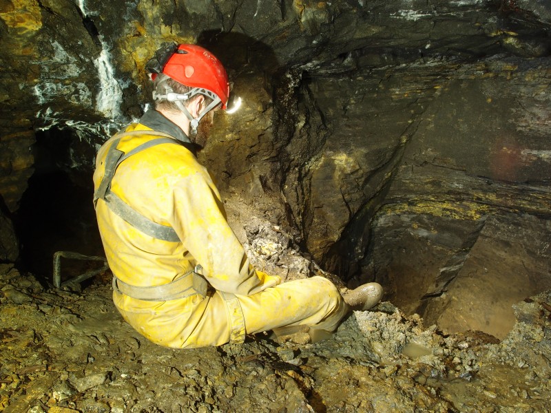P3179015.JPG - Top of sump / open stope below the horse level.