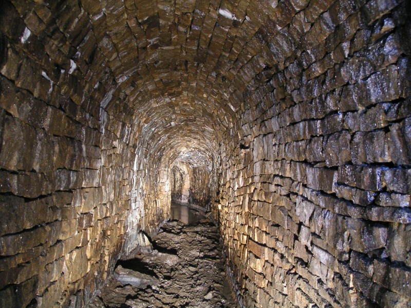 sc_viewfrombarrons.jpg - The level looking west from Barron's Sump.