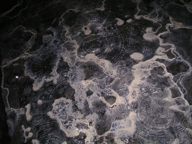 sc_lcv_24m_calcitefloor3.jpg - Formations in a sublevel 20m below on the Longlceugh Vein, between Old Carr's and Cow Hill Cross Veins.