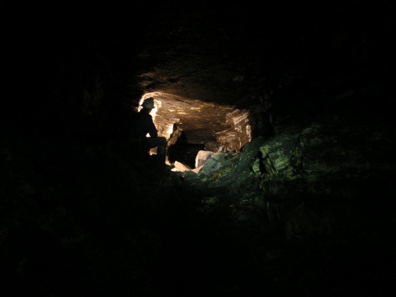 sc_middlecleughjunction_sww2.jpg - Further in the Middlecleugh Vein from the junction.